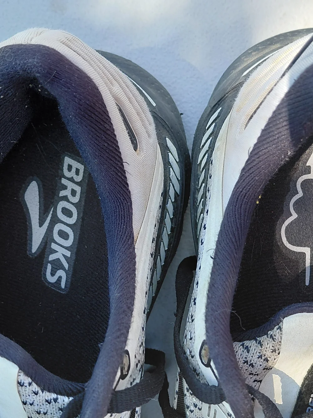 Brooks White and Black Men’s Running Sneakers